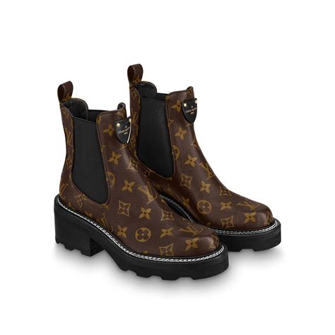 Products by Louis Vuitton: LV Beaubourg Ankle Boots.